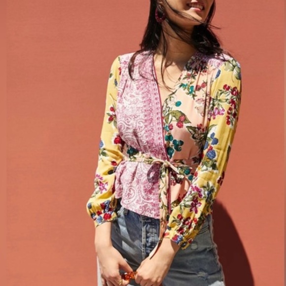 Meadow rue greatshape Anthropologie patchwork floral multi color wrap blouse - Picture 2 of 9